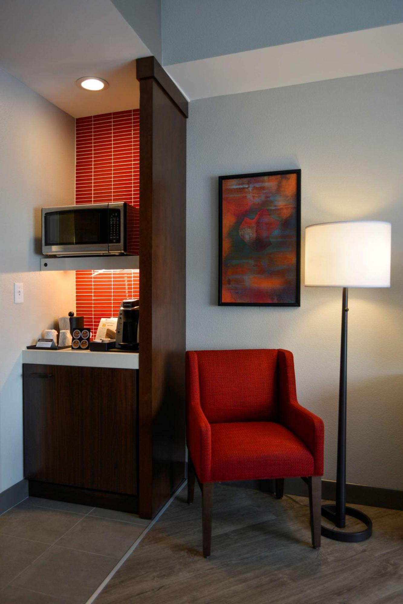 Hilton Garden Inn Louisville Mall Of St. Matthews Extérieur photo